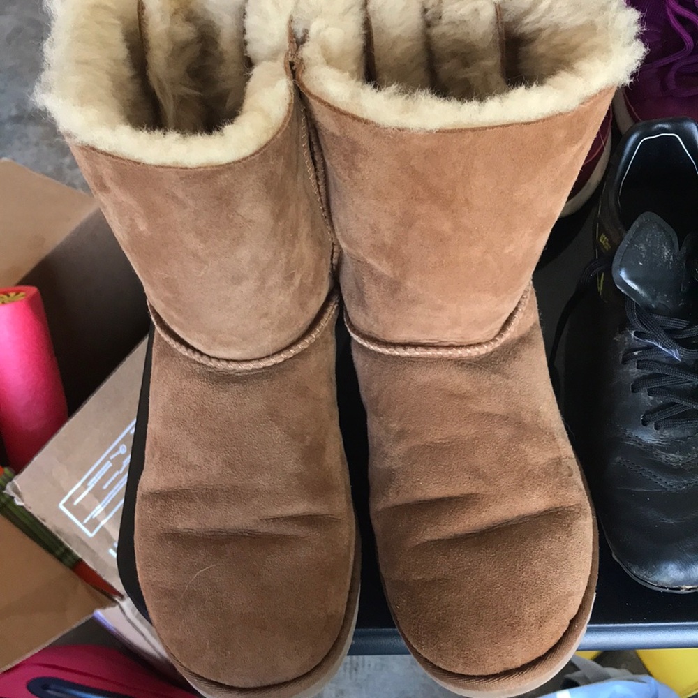 Size 8 UGGS